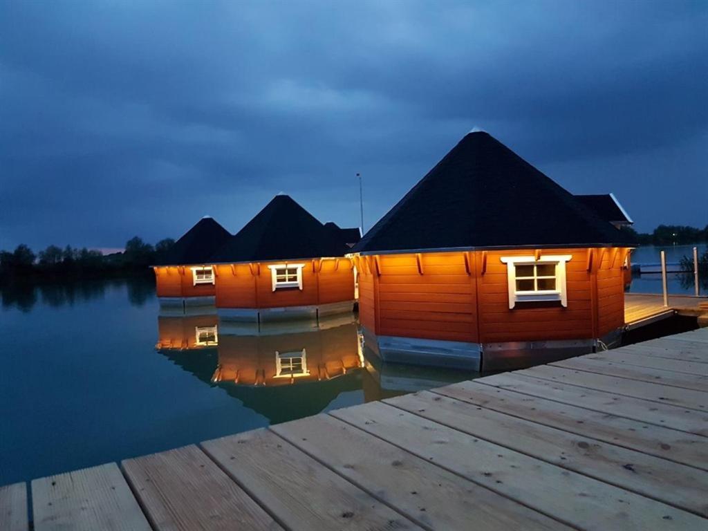 Maritime Freizeit Camp "Mfc" Erfurter Seen Luaran gambar
